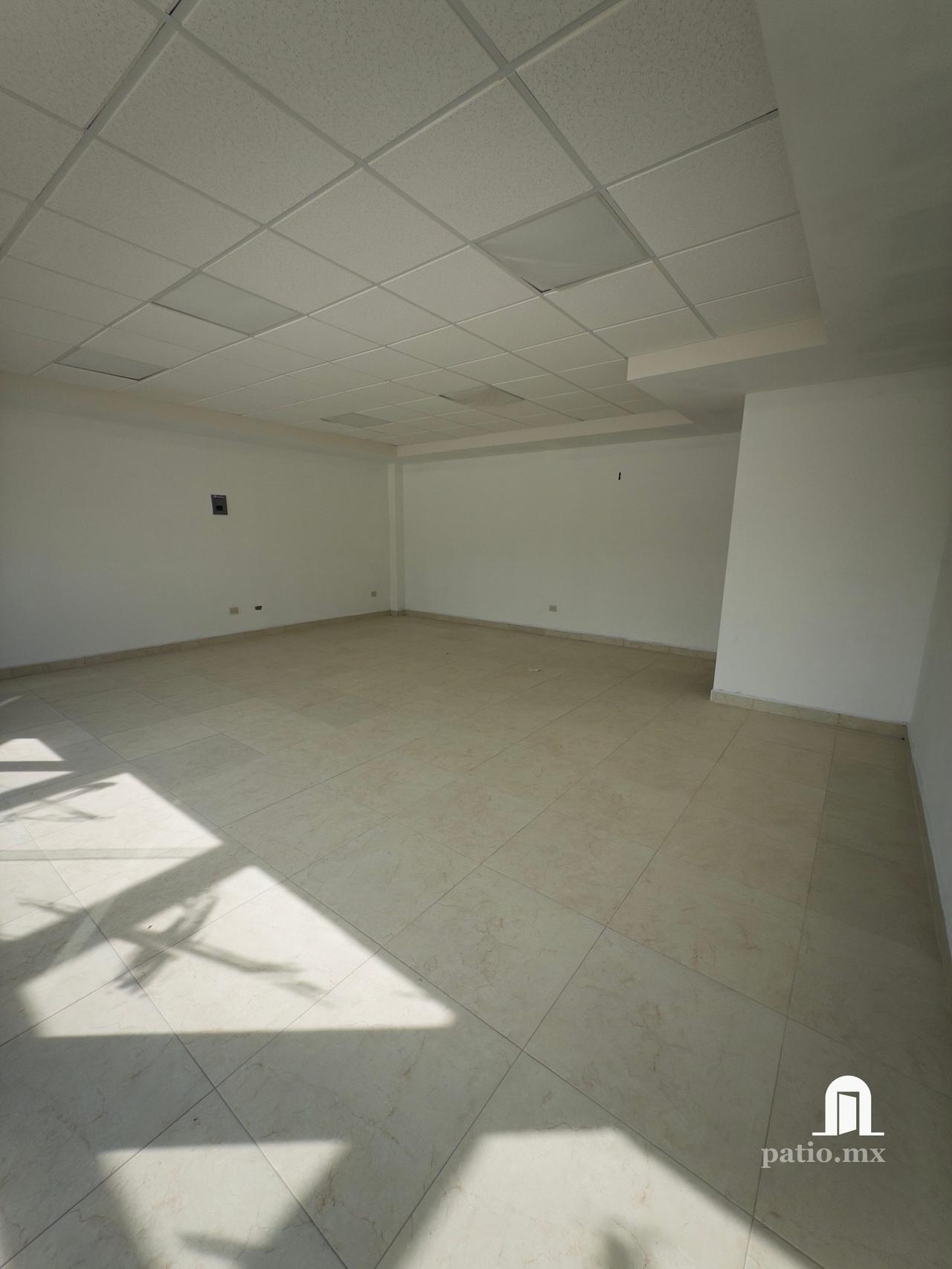 Local comercial de 54 m² en renta — Plaza NOVA (Local 5), Carr. Federal 85, Cd. Victoria — foto 2