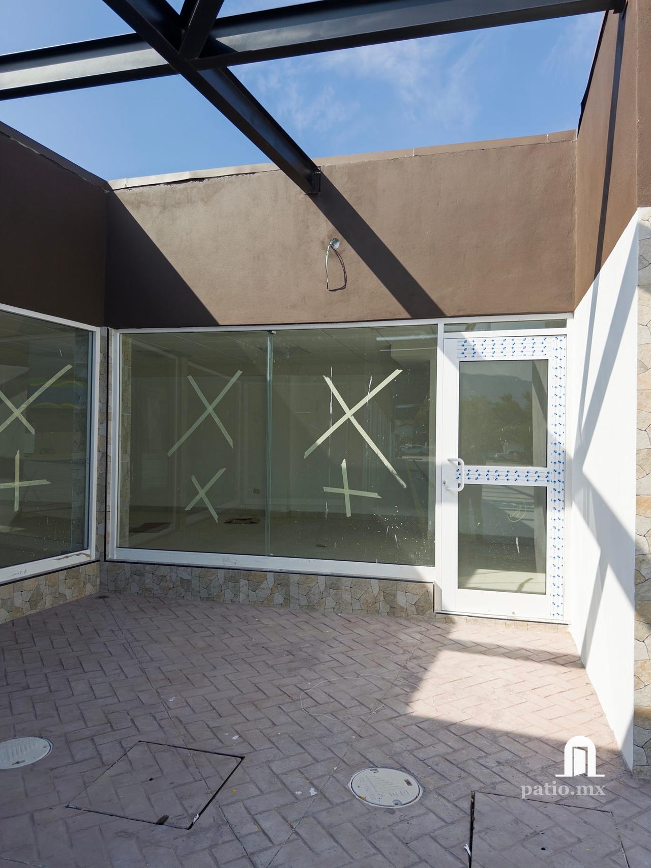 Local comercial de 66 m² en renta — Plaza NOVA (Local 6), Carr. Federal 85, Cd. Victoria — foto 2