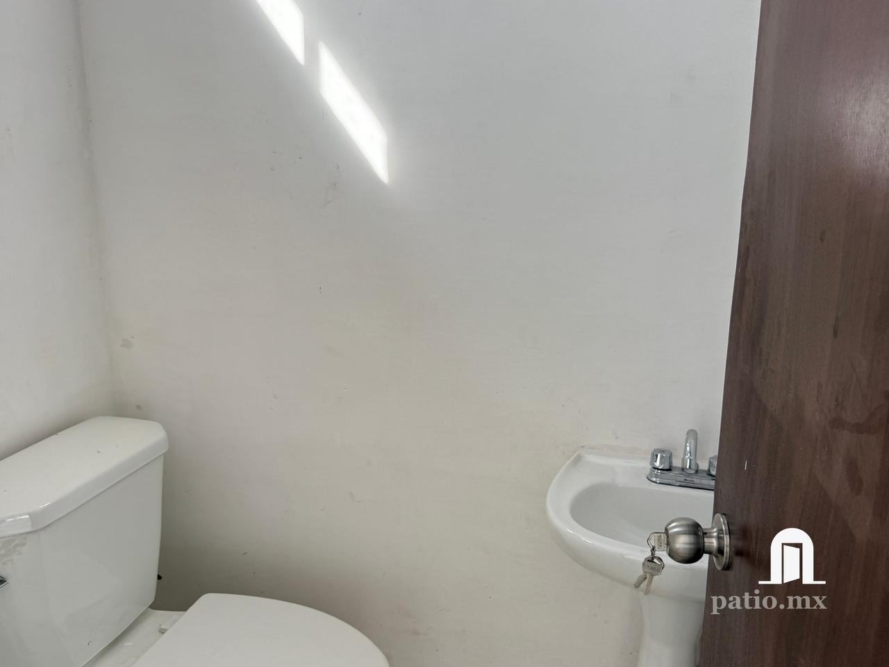 Local comercial de 52 m² en renta — Plaza NOVA (Local 8), Carr. Federal 85, Cd. Victoria — foto 6