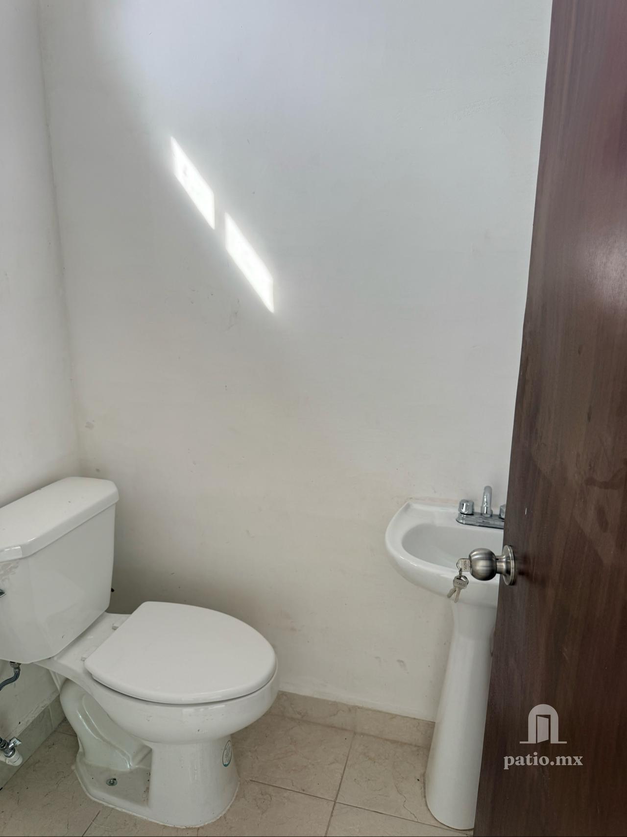 Local comercial de 116 m² en renta — Plaza NOVA (Local 2), Carr. Federal 85, Cd. Victoria — foto 8