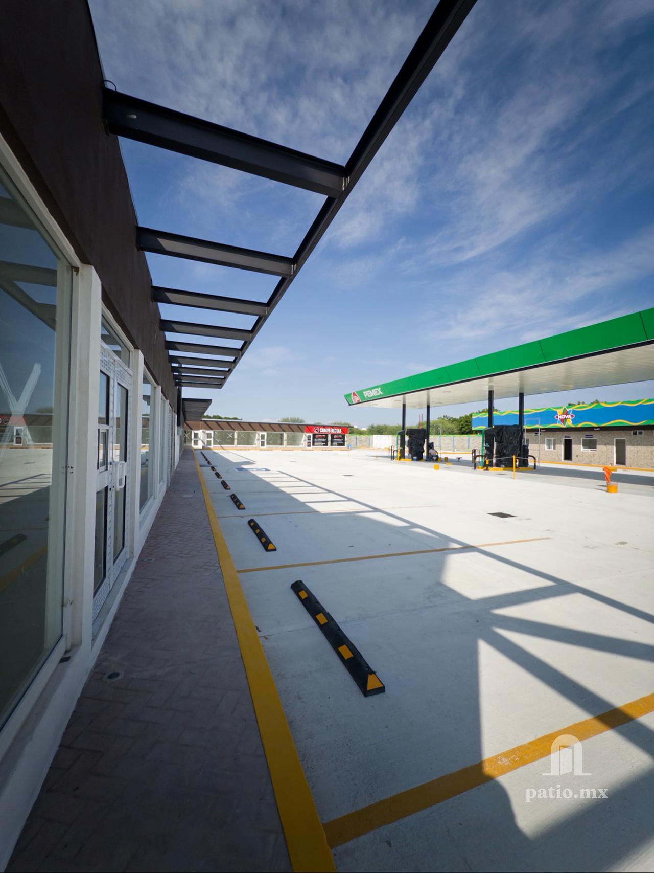 Local comercial de 54 m² en renta — Plaza NOVA (Local 5), Carr. Federal 85, Cd. Victoria — foto 8