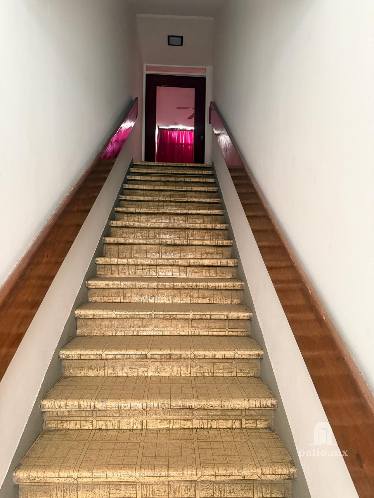Planta alta de oficinas en el centro, con entrada propia — foto 14