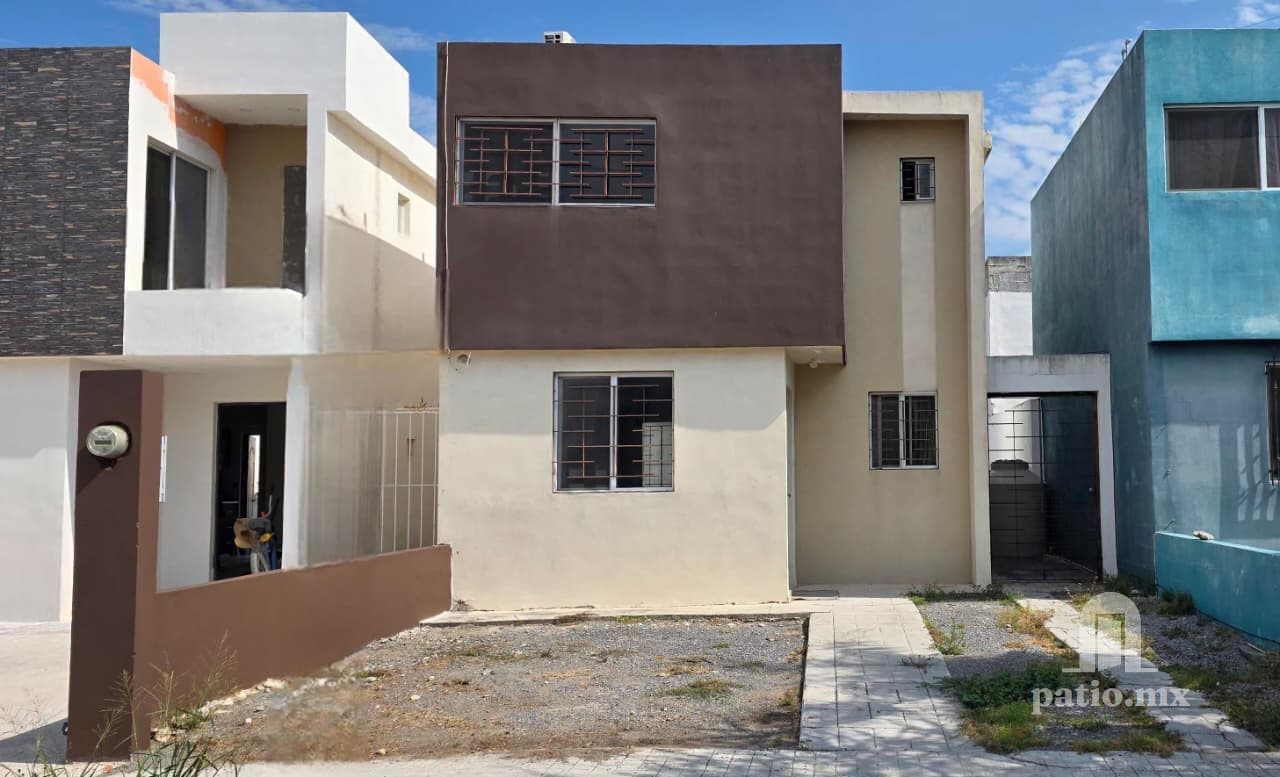 Casa en renta en Residencial Santa Regina, Ciudad Victoria · 2 rec, 2 baños