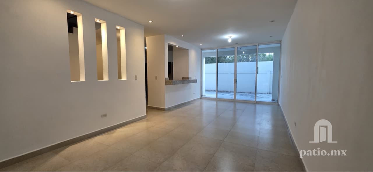 CASA EN FRACC LOS CRISTALES — foto 2