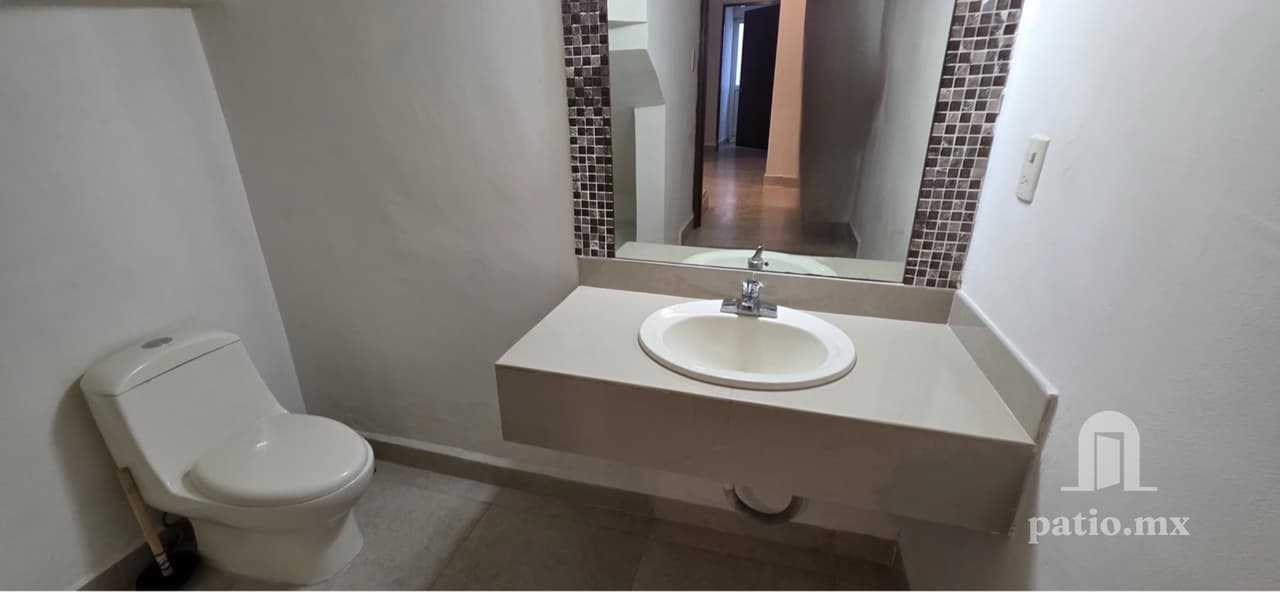 CASA EN FRACC LOS CRISTALES — foto 7