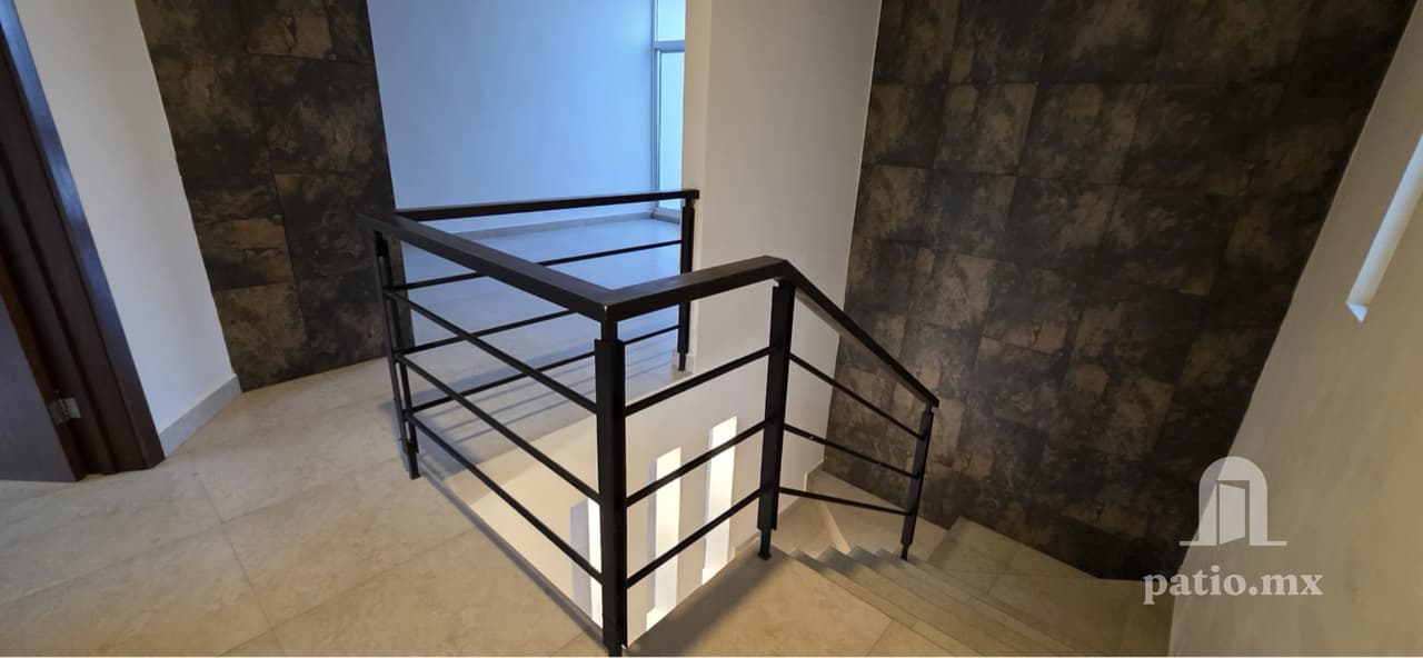 CASA EN FRACC LOS CRISTALES — foto 8