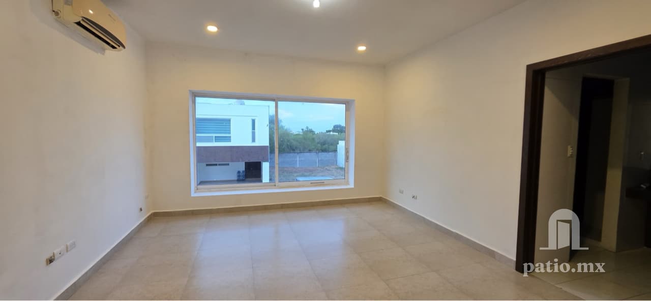 CASA EN FRACC LOS CRISTALES — foto 15
