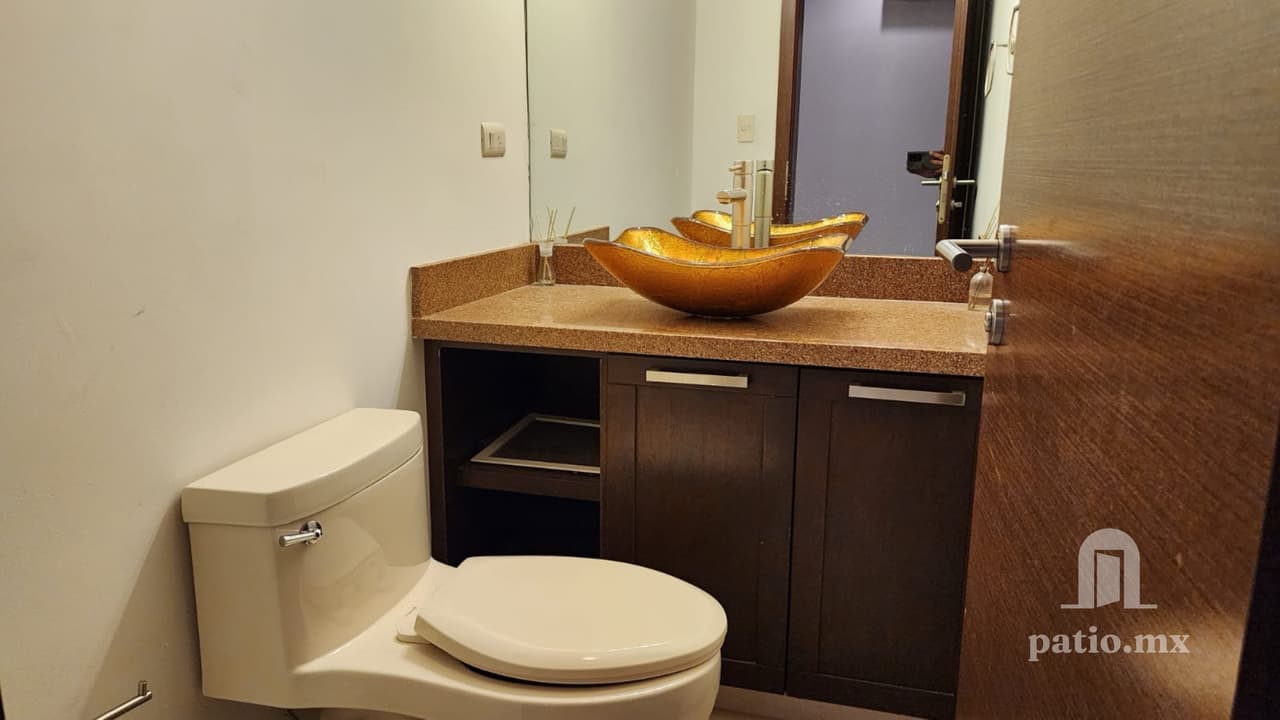 CASA EN FRACC LA SALLE — foto 2