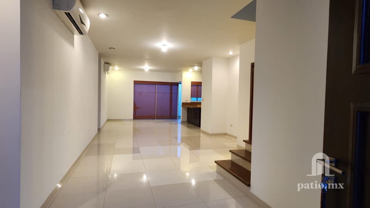 CASA EN FRACC LA SALLE — foto 3
