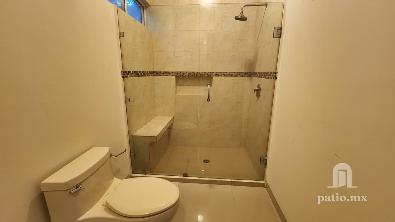 CASA EN FRACC LA SALLE — foto 7