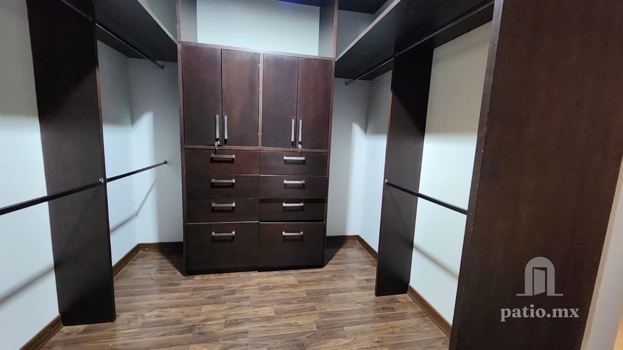 CASA EN FRACC LA SALLE — foto 8